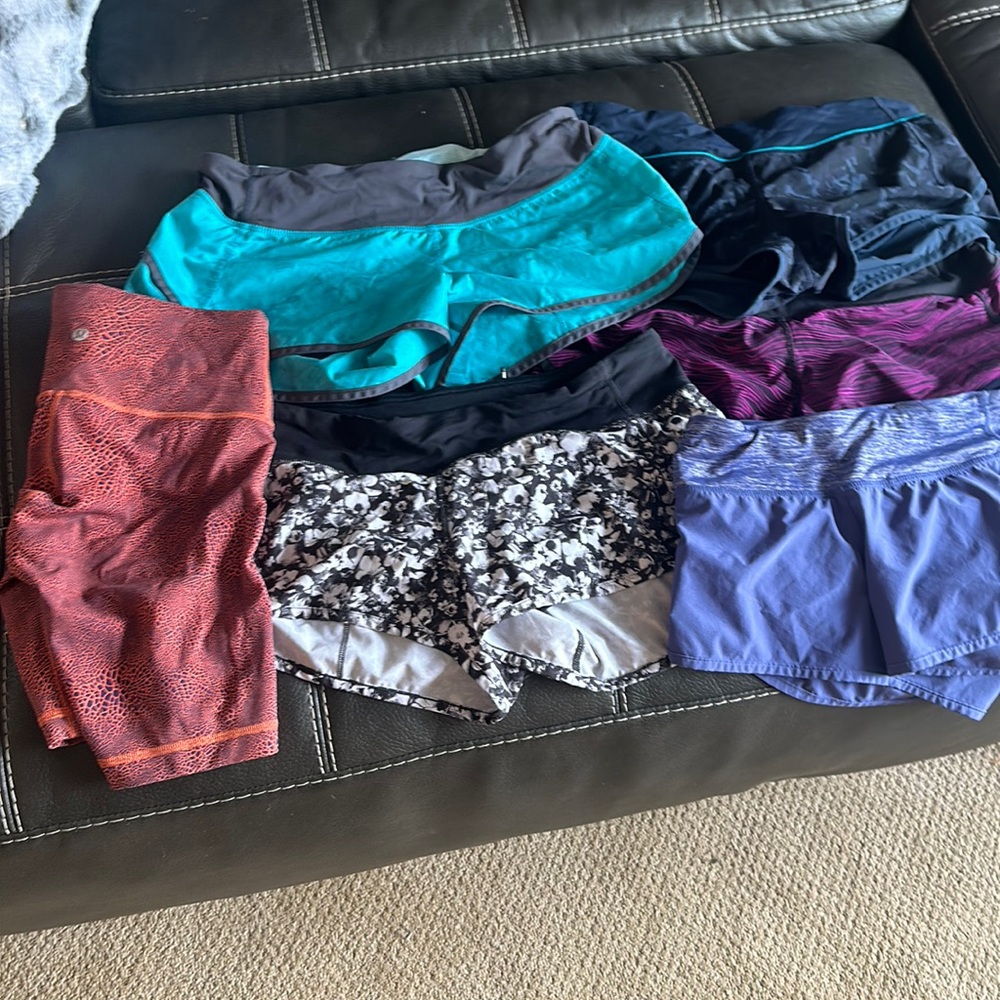 Lululemon whole bundle of shorts. 5 speed style and 1 biker. Sizes 6 & 8